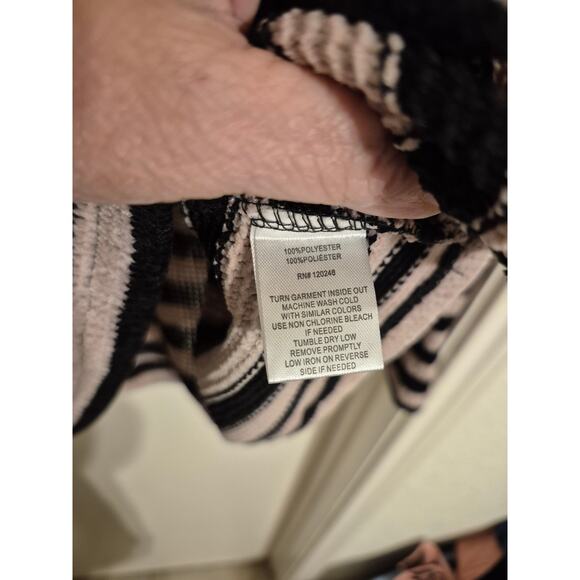 Wildflower Striped Buttersoft Sweater with Hood-Size L-NWT - Picture 4 of 9